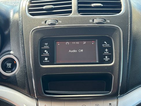 Used 2015 Dodge Journey SXT w/ Flexible Seating Group FWD image 11