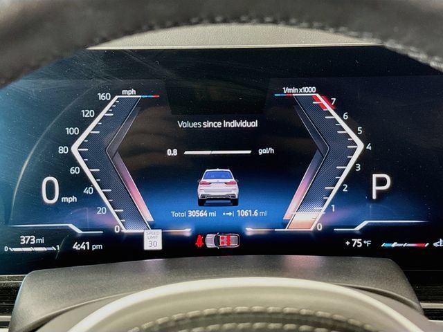 Used 2026 BMW X7 xDrive40i w/ M Sport Package AWD/4WD image 12