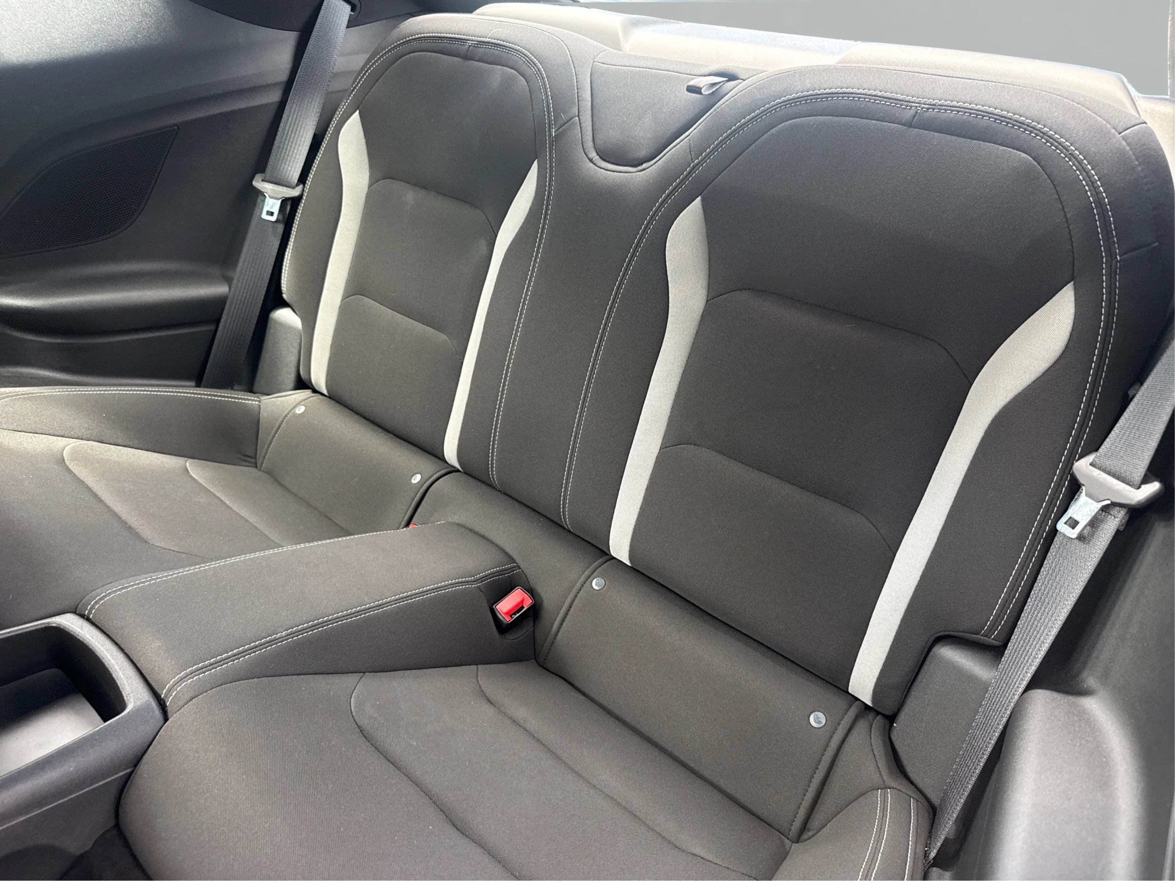 Used 2021 Chevrolet Camaro LS RWD image 10