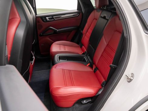 Certified 2023 Porsche Cayenne GTS image 17