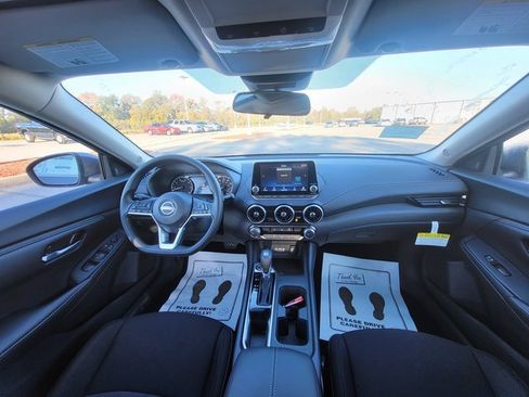 New 2025 Nissan Sentra SV image 14