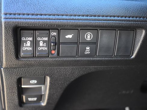 Used 2021 Honda Odyssey EX-L image 28