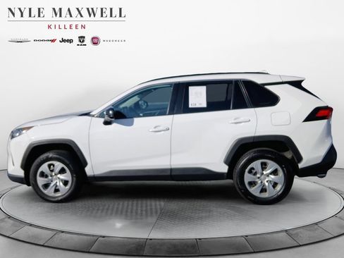Used 2021 Toyota RAV4 LE AWD/4WD image 13