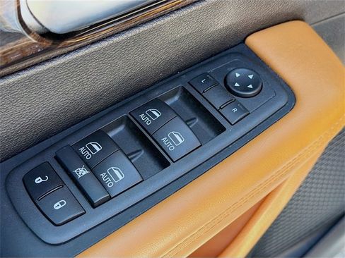 Used 2022 Chrysler Pacifica Pinnacle image 26