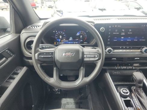 Used 2024 Chevrolet Colorado Trail Boss w/ Advanced Trailering Package AWD/4WD image 18