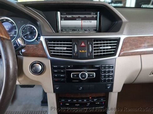 Used 2013 Mercedes-Benz E 350 4MATIC Wagon w/ Premium 2 Pkg image 30