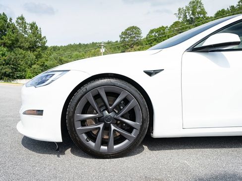 Used 2021 Tesla Model S Plaid AWD/4WD image 11