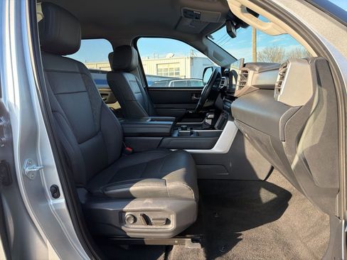 Used 2022 Toyota Tundra Limited image 24