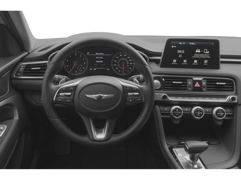 Used 2019 Genesis G70 2.0T Advanced RWD image 4