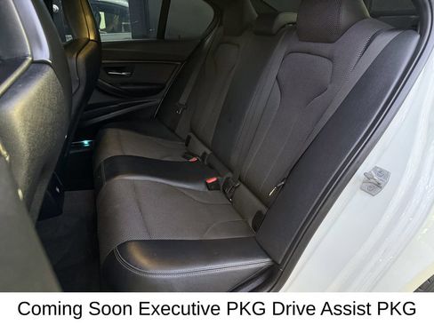 Used 2018 BMW M3 RWD image 19