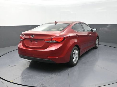 Used 2016 Hyundai Elantra SE FWD image 8