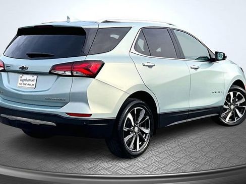 Used 2022 Chevrolet Equinox Premier image 6