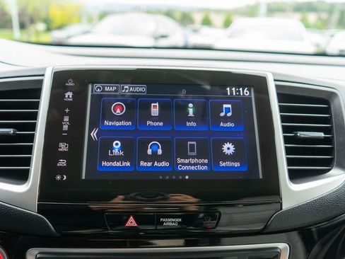 Used 2018 Honda Pilot Elite image 26