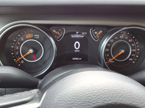 Used 2020 Jeep Wrangler Unlimited Sport S AWD/4WD image 15