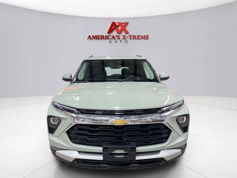 Used 2026 Chevrolet TrailBlazer LT w/ LT Cold Weather Package AWD/4WD image 9
