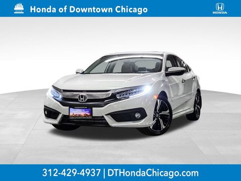 Used 2018 Honda Civic Touring image 1