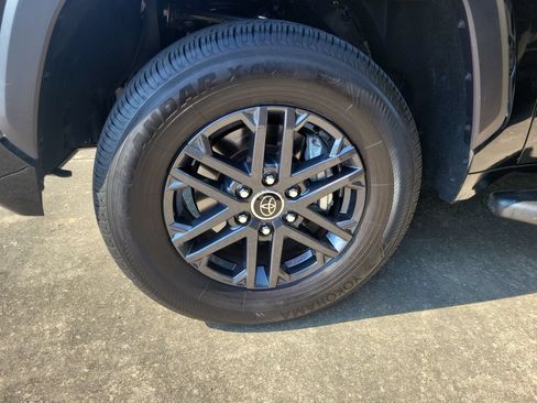 Used 2024 Toyota Tundra SR5 w/ SX Package RWD image 31