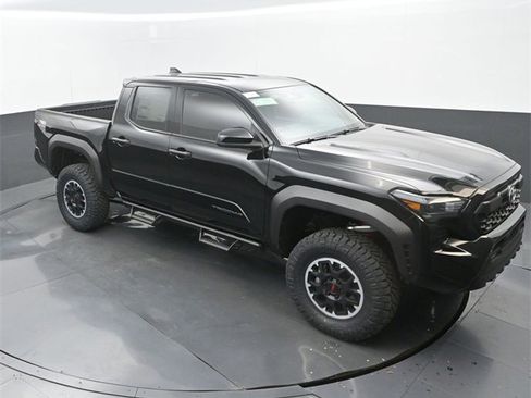 New 2025 Toyota Tacoma TRD Off-Road image 27