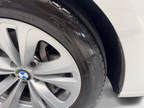 Used 2014 BMW 535i Gran Turismo RWD image 89