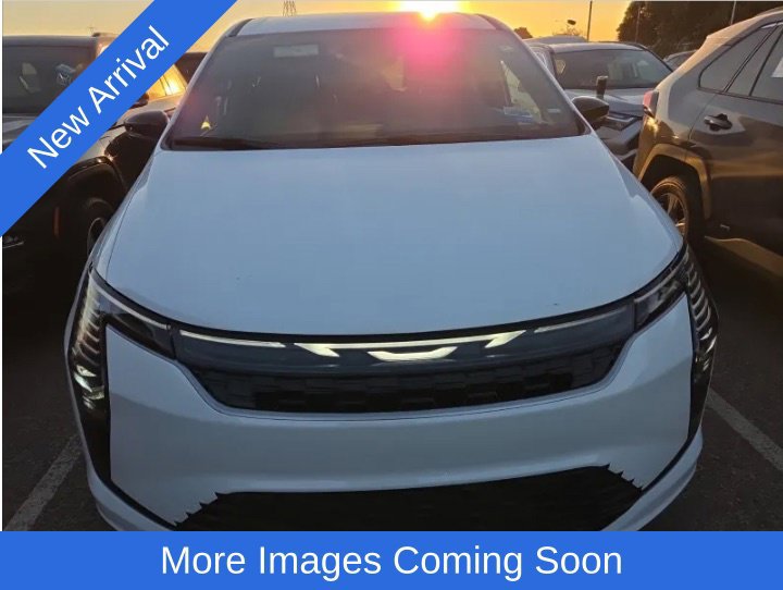 Used 2027 Chrysler Pacifica Select FWD image 2