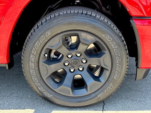 Used 2025 RAM 1500 Big Horn AWD/4WD image 27