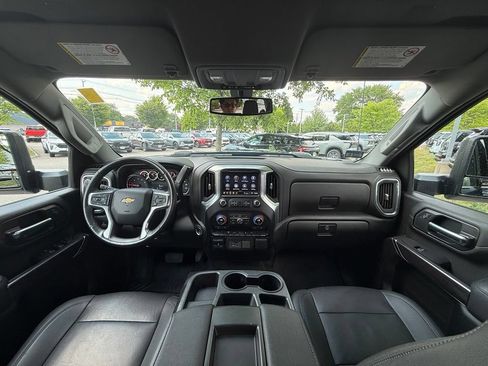 Used 2022 Chevrolet Silverado 2500 LTZ w/ Gooseneck/5TH Wheel Package AWD/4WD image 32