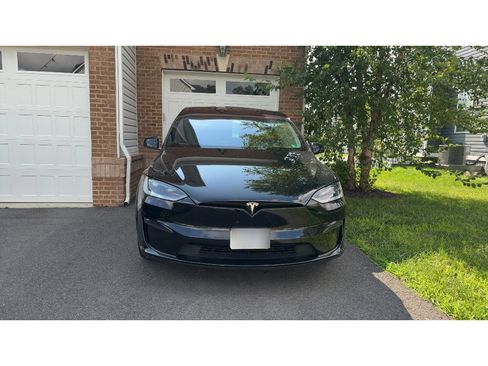Used 2023 Tesla Model X AWD/4WD image 2