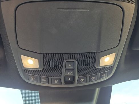 Used 2021 Ford Expedition XLT image 25