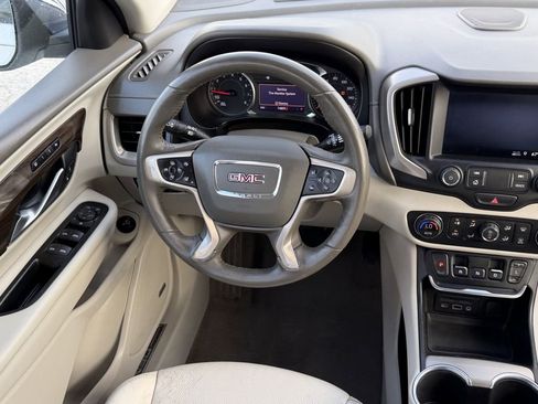 Used 2019 GMC Terrain Denali w/ Advanced Safety Package FWD image 13