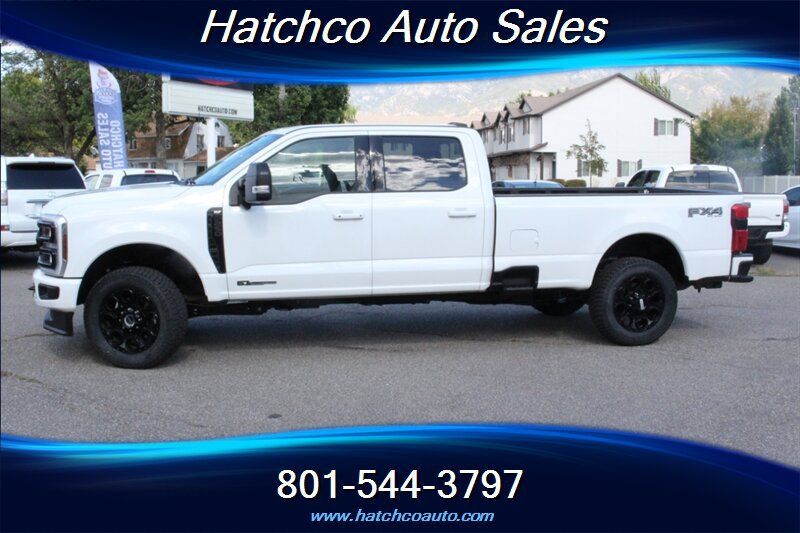 Used 2025 Ford F250 XLT w/ Black Appearance Package AWD/4WD image 2