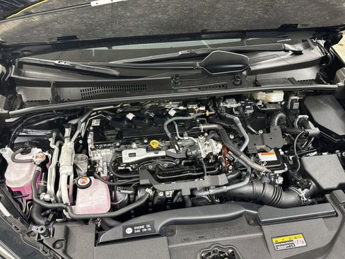 Used 2023 Toyota Prius Prime SE image 32