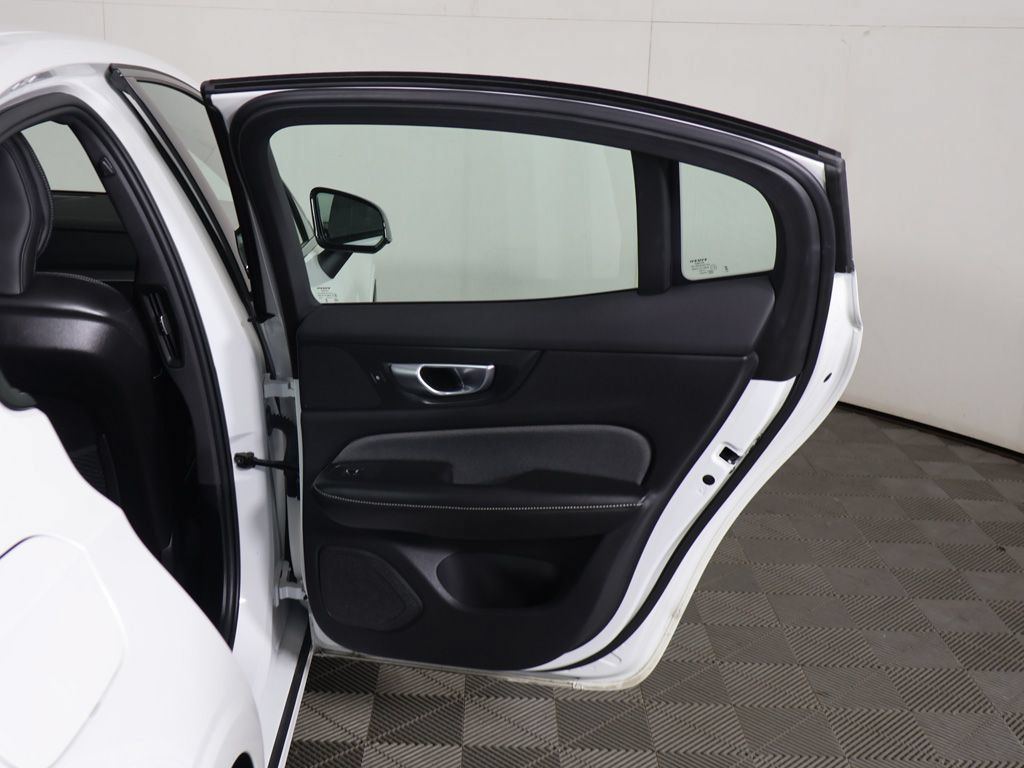 Used 2024 Volvo S60 B5 Plus w/ Climate Package AWD/4WD image 26