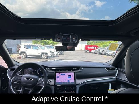 New 2025 Jeep Grand Cherokee L Limited image 15