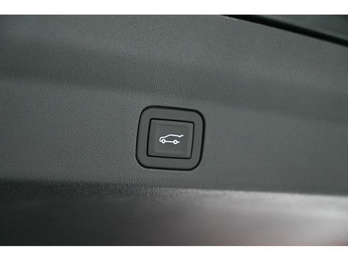 New 2026 Cadillac Escalade IQL Luxury image 64