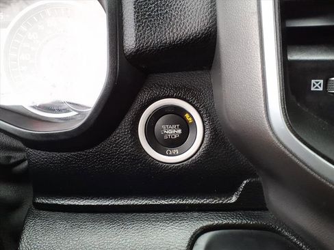 Used 2021 RAM 1500 Big Horn image 20