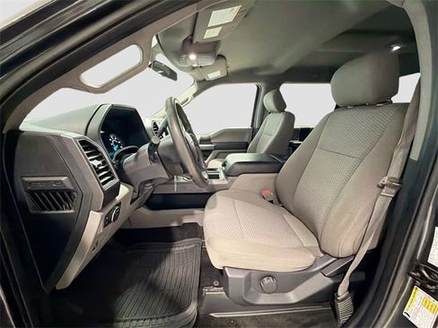 Used 2018 Ford F150 XLT image 16