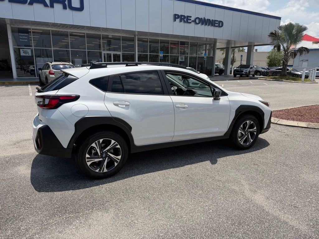 Used 2026 Subaru Crosstrek 2.5i Premium AWD/4WD image 3