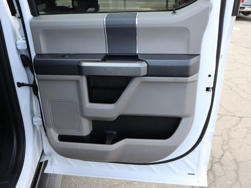 Used 2022 Ford F350 XLT image 33