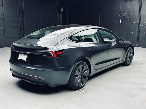 Used 2026 Tesla Model 3 RWD image 7