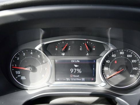 Certified 2023 GMC Acadia SLT image 17