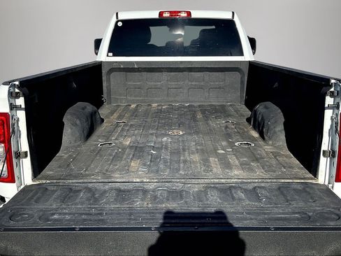 Used 2024 RAM 3500 Big Horn image 7