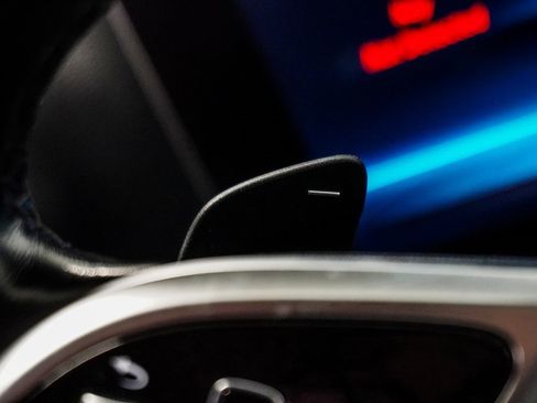 Used 2020 Mercedes-Benz E 350 4MATIC Sedan image 31