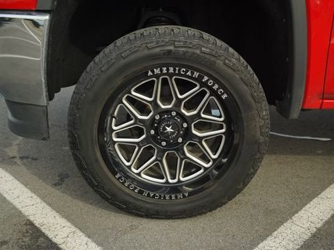 Used 2017 GMC Sierra 1500 SLE w/ SLE Value Package image 11