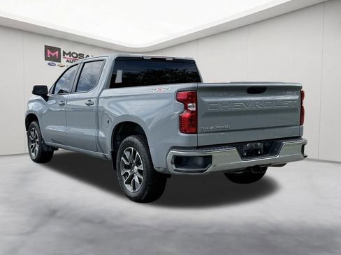 Used 2024 Chevrolet Silverado 1500 LT AWD/4WD image 7