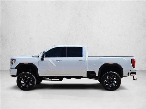 Used 2020 GMC Sierra 2500 Denali w/ Denali Ultimate Package AWD/4WD image 9
