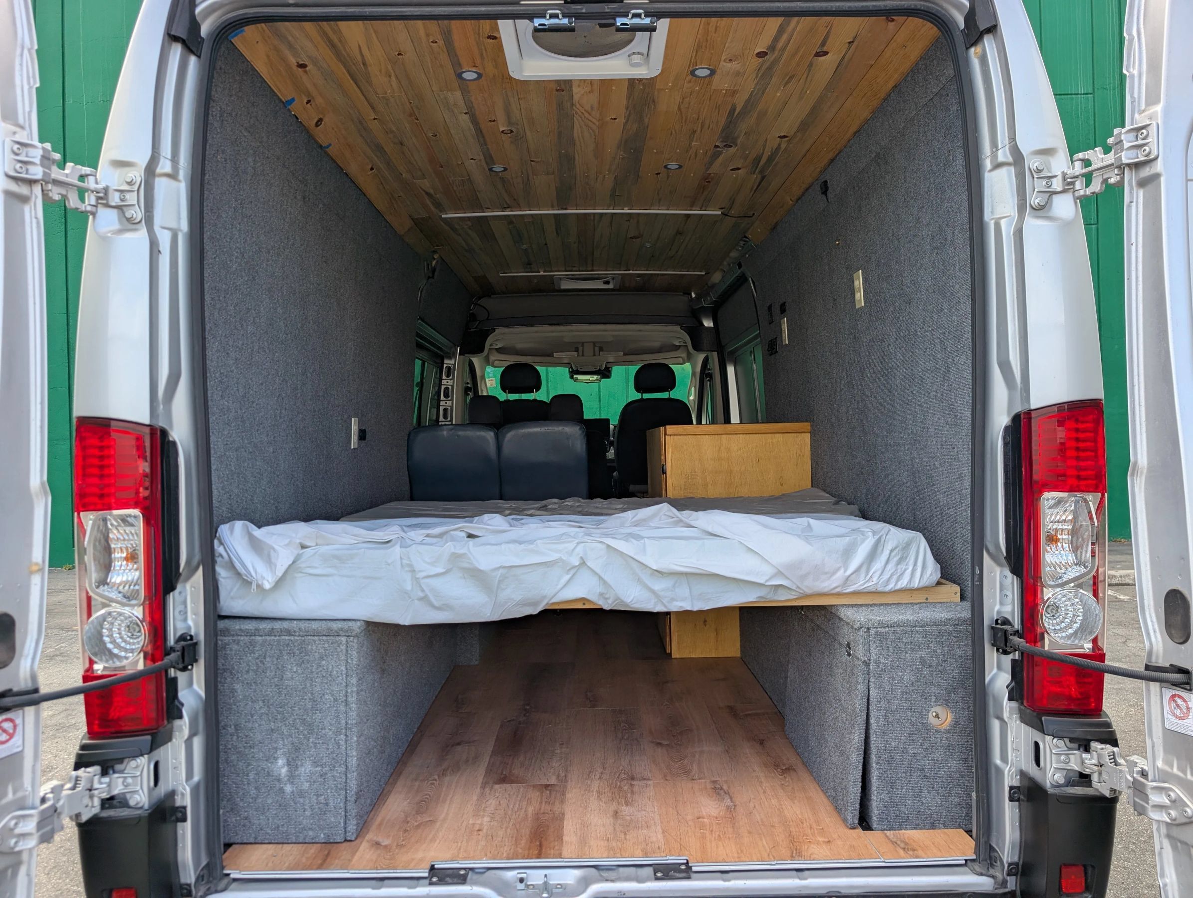 Used 2022 RAM ProMaster 3500 w/ Premium Convenience Group (A) FWD image 17