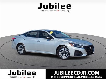 Used 2024 Nissan Altima 2.5 SV