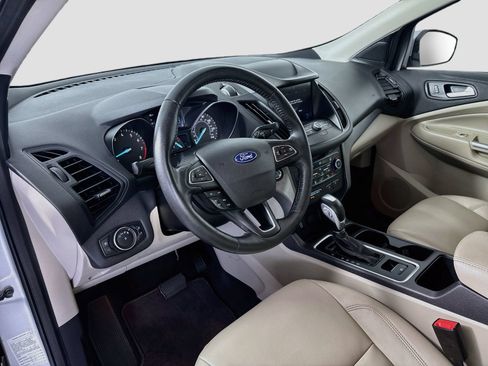 Used 2019 Ford Escape SEL AWD/4WD image 9