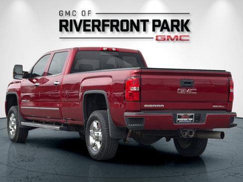 Used 2019 GMC Sierra 3500 Denali w/ Duramax Plus Package image 5