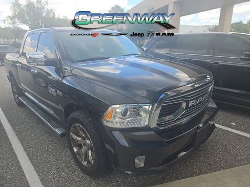 Used 2017 RAM 1500 Limited RWD image 3